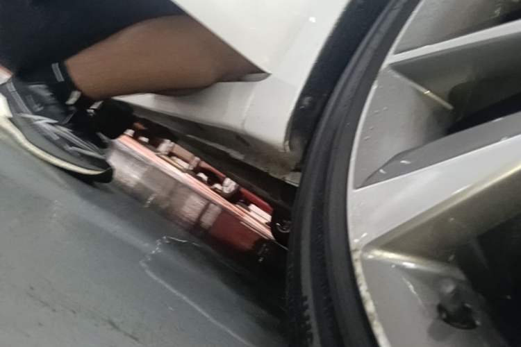 Used Hyundai Elantra (5th Generation / Langdong) 2015 1.6L Automatic Luxury Model Right Side Sill