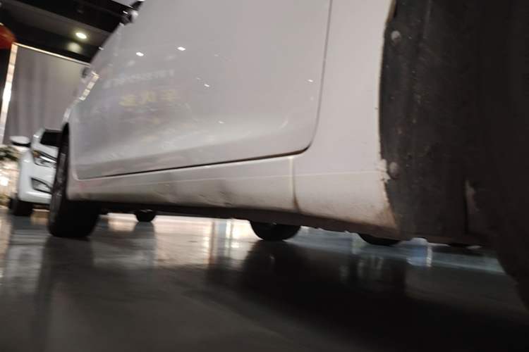 Used Hyundai Elantra (5th Generation / Langdong) 2015 1.6L Automatic Leading Model Right Side Sill