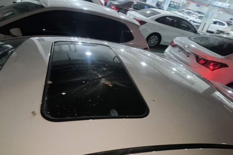 Used Hyundai Elantra (5th Generation / Langdong) 2015 1.6L Automatic Leading Model Roof