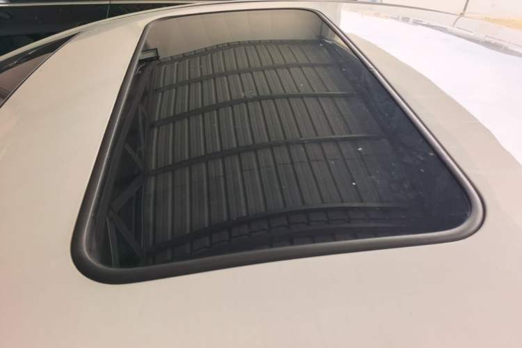 Used Hyundai Elantra (5th Generation / Langdong) 2015 1.6L Automatic Leading Model Roof