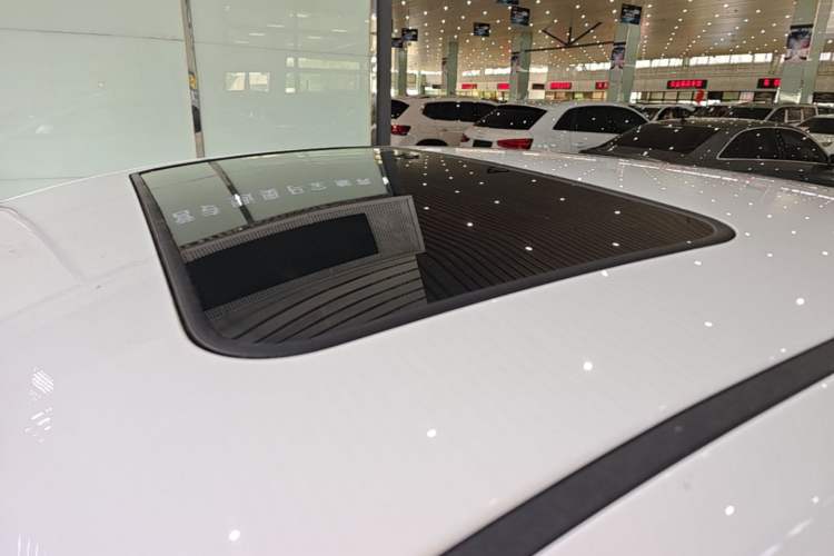 Used Hyundai Elantra (5th Generation / Langdong) 2015 1.6L Automatic Leading Model Roof