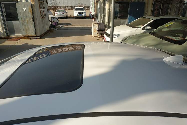 Used Hyundai Elantra (5th Generation / Langdong) 2015 1.6L Automatic Leading Model Roof