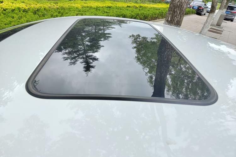 Used Hyundai Elantra (5th Generation / Langdong) 2015 1.6L Automatic Leading Model Roof