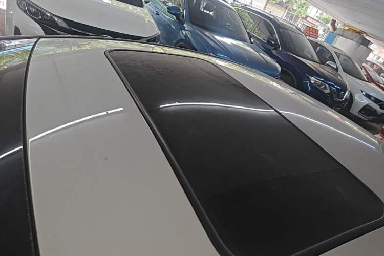 Used Hyundai Elantra (5th Generation / Langdong) 2015 1.6L Automatic Leading Model Roof