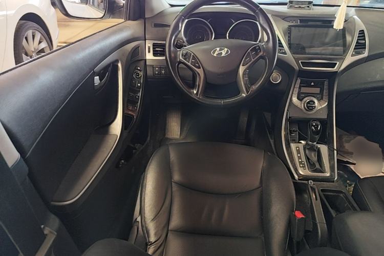 Used Hyundai Elantra (5th Generation / Langdong) 2015 1.6L Automatic Luxury Model Steering Wheel