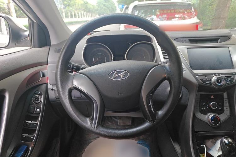 Used Hyundai Elantra (5th Generation / Langdong) 2015 1.6L Automatic Leading Model Steering Wheel