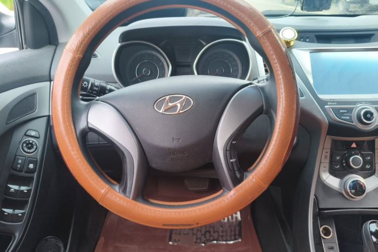 Used Hyundai Elantra (5th Generation / Langdong) 2015 1.6L Automatic Leading Model Steering Wheel