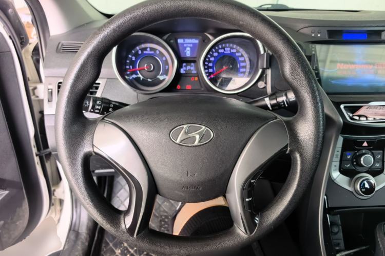 Used Hyundai Elantra (5th Generation / Langdong) 2015 1.6L Automatic Leading Model Steering Wheel