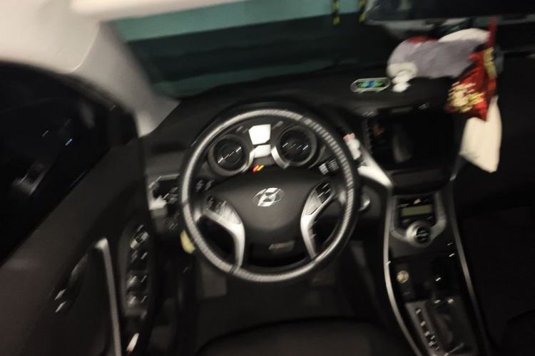 Used Hyundai Elantra (5th Generation / Langdong) 2015 1.6L Automatic Luxury Model Steering Wheel
