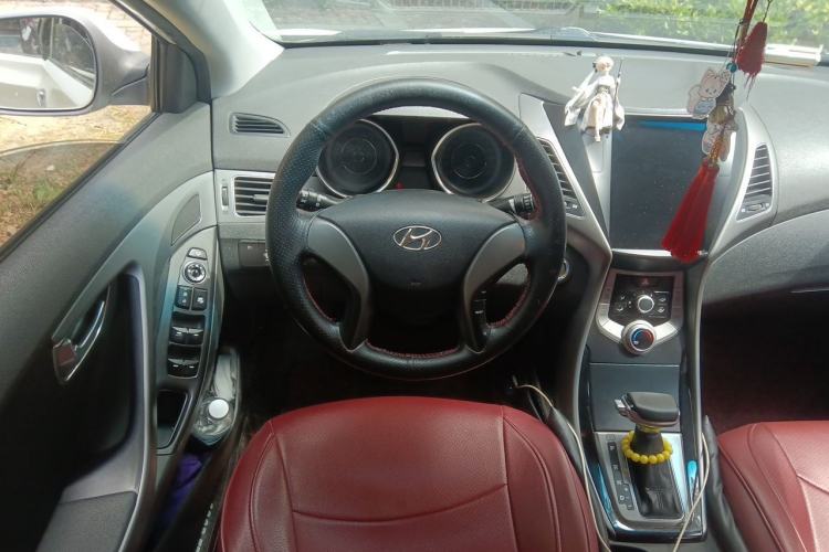 Used Hyundai Elantra (5th Generation / Langdong) 2015 1.6L Automatic Leading Model Steering Wheel