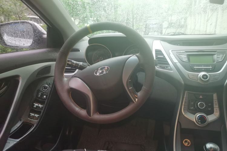 Used Hyundai Elantra (5th Generation / Langdong) 2015 1.6L Manual Fashion Edition Steering Wheel