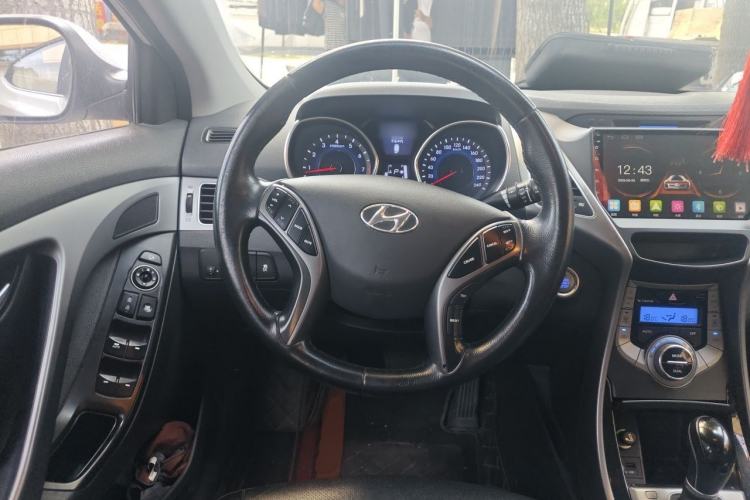 Used Hyundai Elantra (5th Generation / Langdong) 2015 1.6L Automatic Luxury Model Steering Wheel