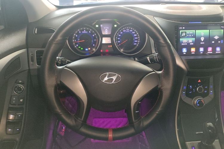 Used Hyundai Elantra (5th Generation / Langdong) 2015 1.6L Automatic Leading Model Steering Wheel