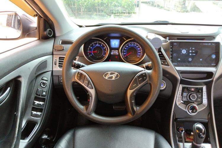 Used Hyundai Elantra (5th Generation / Langdong) 2015 1.6L Automatic Leading Model Steering Wheel