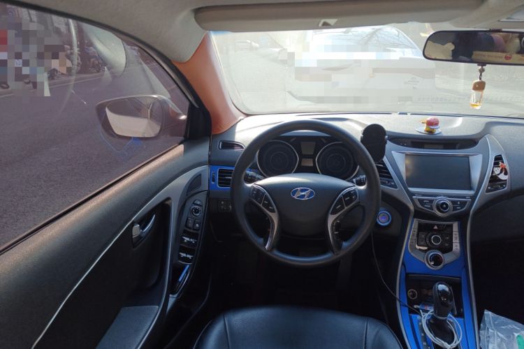 Used Hyundai Elantra (5th Generation / Langdong) 2015 1.6L Automatic Leading Model Steering Wheel