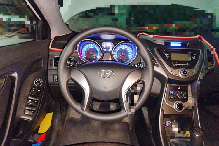 Used Hyundai Elantra (5th Generation / Langdong) 2015 1.6L Manual Fashion Edition Steering Wheel