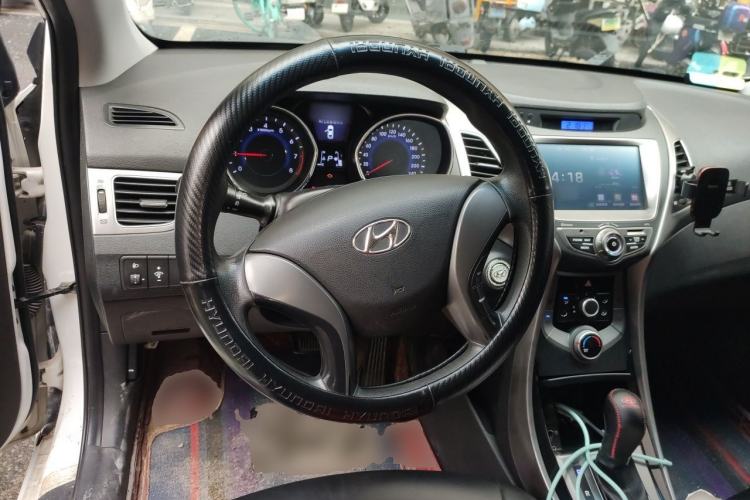 Used Hyundai Elantra (5th Generation / Langdong) 2015 1.6L Automatic Leading Model Steering Wheel