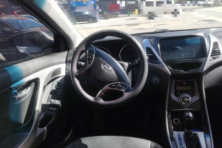 Used Hyundai Elantra (5th Generation / Langdong) 2015 1.6L Automatic Luxury Model Steering Wheel