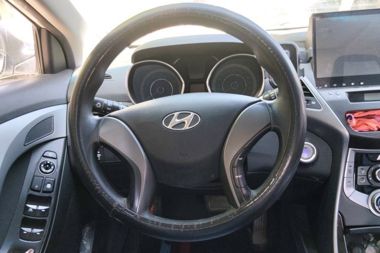 Used Hyundai Elantra (5th Generation / Langdong) 2015 1.6L Automatic Leading Model Steering Wheel