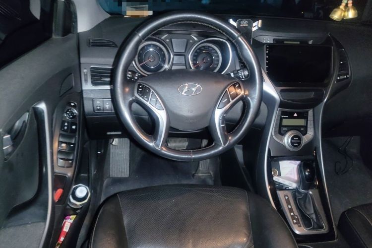 Used Hyundai Elantra (5th Generation / Langdong) 2015 1.6L Automatic Luxury Model Steering Wheel