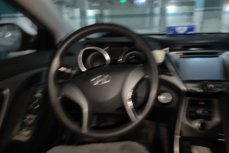 Used Hyundai Elantra (5th Generation / Langdong) 2015 1.6L Manual Leading Model Steering Wheel