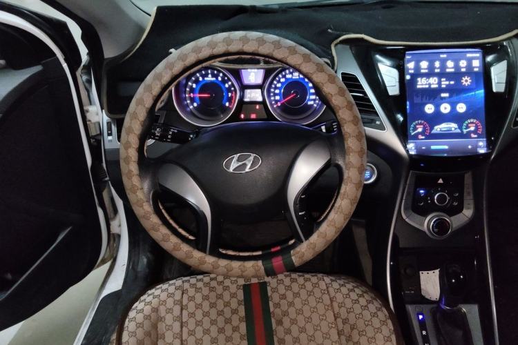 Used Hyundai Elantra (5th Generation / Langdong) 2015 1.6L Automatic Leading Model Steering Wheel