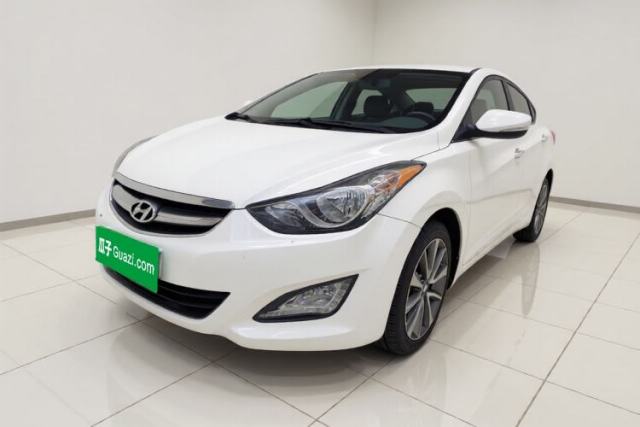 Hyundai Elantra (5th Generation / Langdong) 2015 1.6L Automatic Luxury Model usado