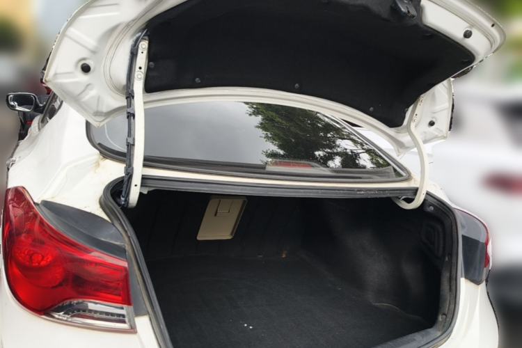 Used Hyundai Elantra (5th Generation / Langdong) 2015 1.6L Automatic Leading Model Trunk