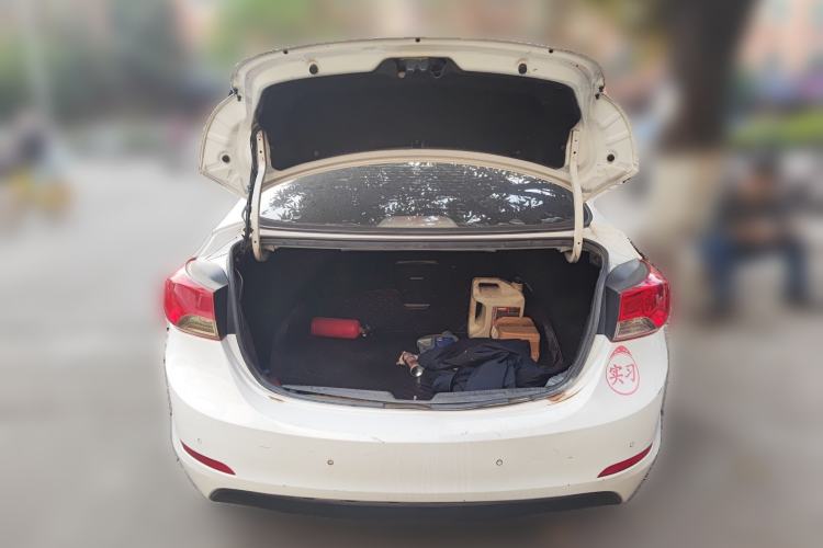 Used Hyundai Elantra (5th Generation / Langdong) 2015 1.6L Automatic Leading Model Trunk