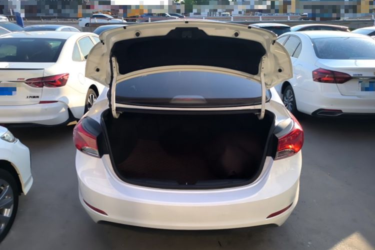 Used Hyundai Elantra (5th Generation / Langdong) 2015 1.6L Automatic Leading Model Trunk