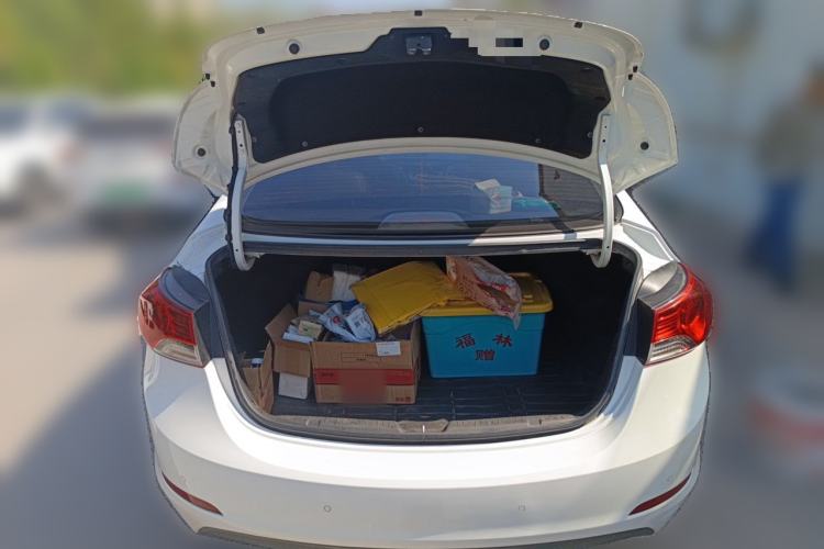 Used Hyundai Elantra (5th Generation / Langdong) 2015 1.6L Automatic Luxury Model Trunk