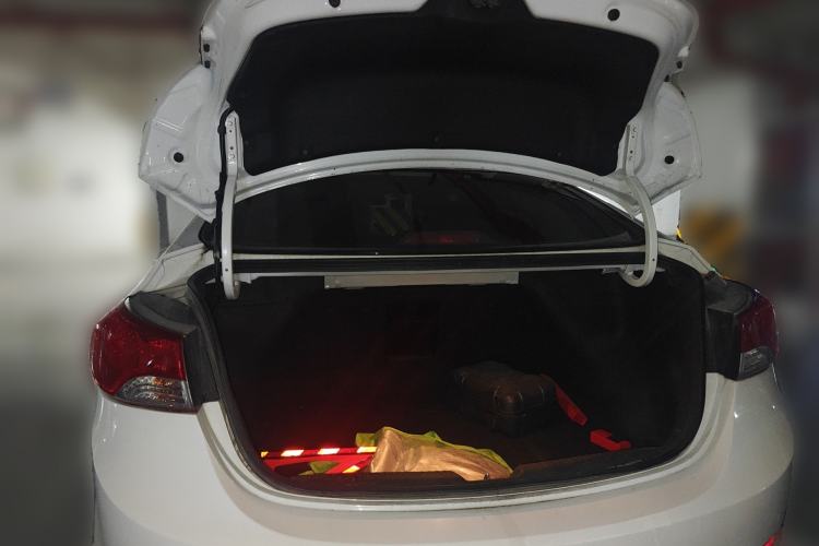 Used Hyundai Elantra (5th Generation / Langdong) 2015 1.6L Automatic Leading Model Trunk