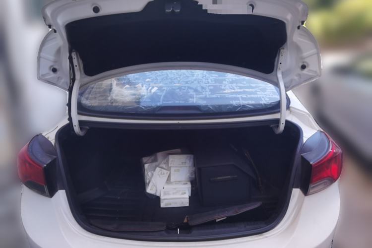 Used Hyundai Elantra (5th Generation / Langdong) 2015 1.6L Automatic Leading Model Trunk