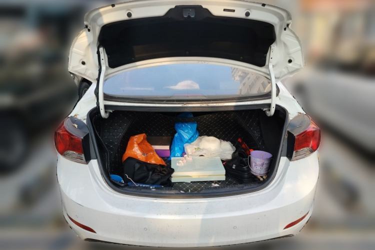 Used Hyundai Elantra (5th Generation / Langdong) 2015 1.6L Automatic Leading Model Trunk