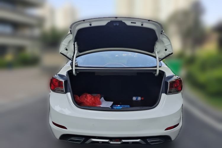 Used Hyundai Elantra (5th Generation / Langdong) 2015 1.6L Automatic Luxury Model Trunk