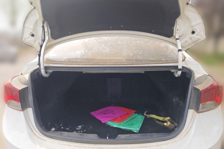 Used Hyundai Elantra (5th Generation / Langdong) 2015 1.6L Automatic Leading Model Trunk
