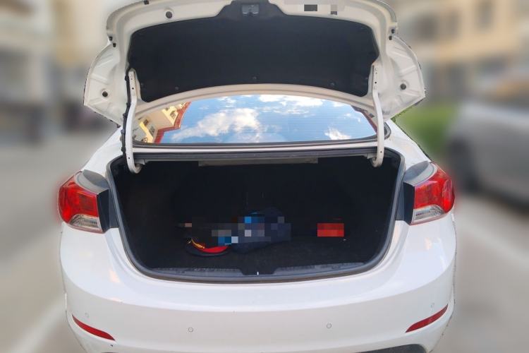 Used Hyundai Elantra (5th Generation / Langdong) 2015 1.6L Automatic Leading Model Trunk