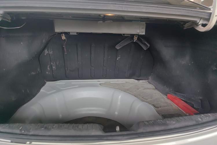 Used Hyundai Elantra (5th Generation / Langdong) 2015 1.6L Automatic Leading Model Trunk