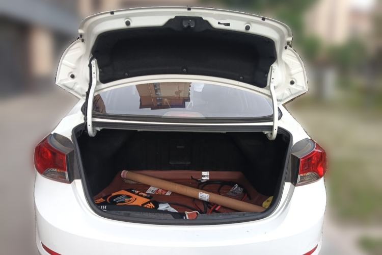 Used Hyundai Elantra (5th Generation / Langdong) 2015 1.6L Automatic Leading Model Trunk