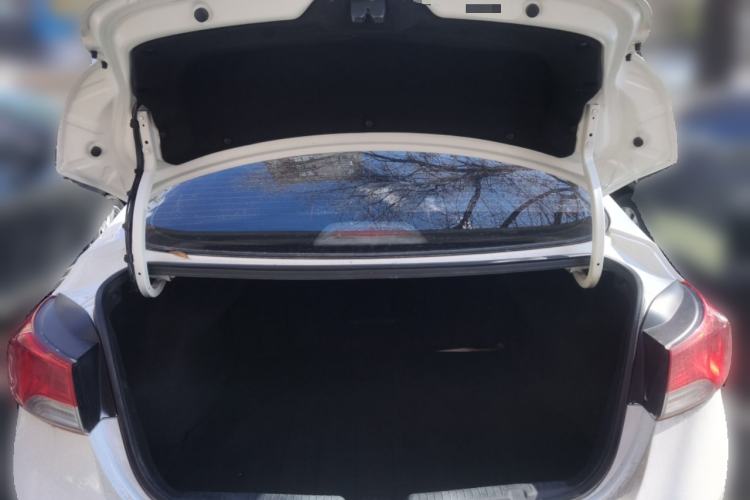 Used Hyundai Elantra (5th Generation / Langdong) 2015 1.6L Automatic Luxury Model Trunk