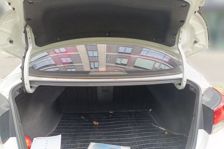 Used Hyundai Elantra (5th Generation / Langdong) 2015 1.6L Automatic Leading Model Trunk