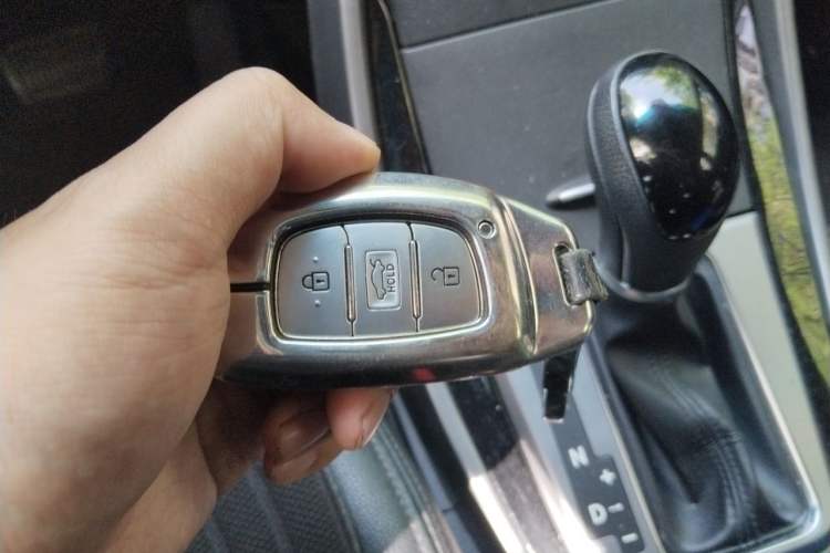 Used Hyundai Elantra (5th Generation / Langdong) 2015 1.6L Automatic Leading Model Vehicle Key