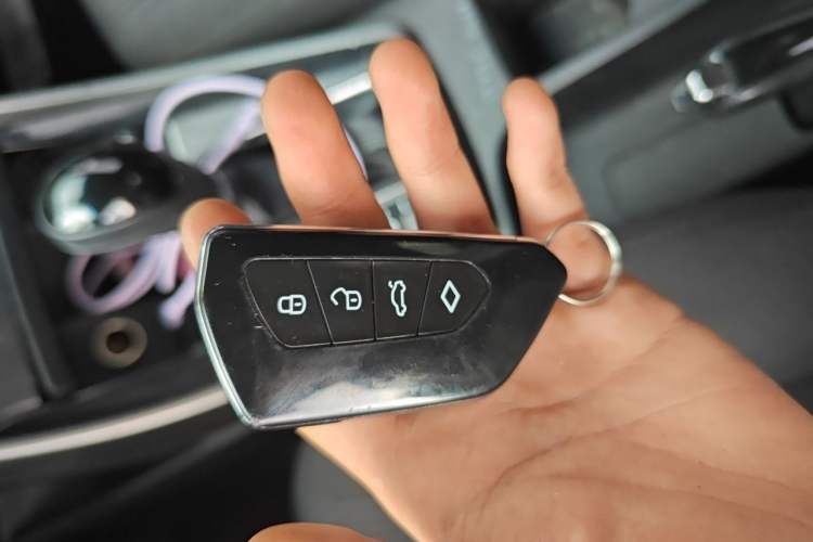 Used Hyundai Elantra (5th Generation / Langdong) 2015 1.6L Automatic Leading Model Vehicle Key