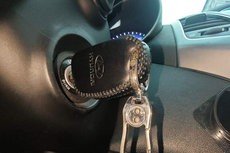 Used Hyundai Elantra (5th Generation / Langdong) 2015 1.6L Manual Fashion Edition Vehicle Key