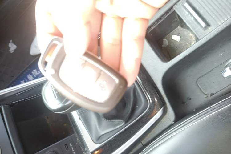 Used Hyundai Elantra (5th Generation / Langdong) 2015 1.6L Manual Leading Model Vehicle Key