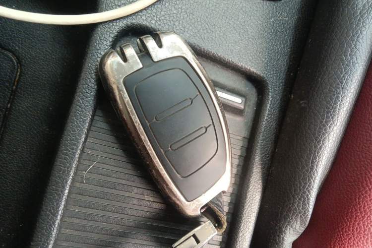 Used Hyundai Elantra (5th Generation / Langdong) 2015 1.6L Automatic Leading Model Vehicle Key