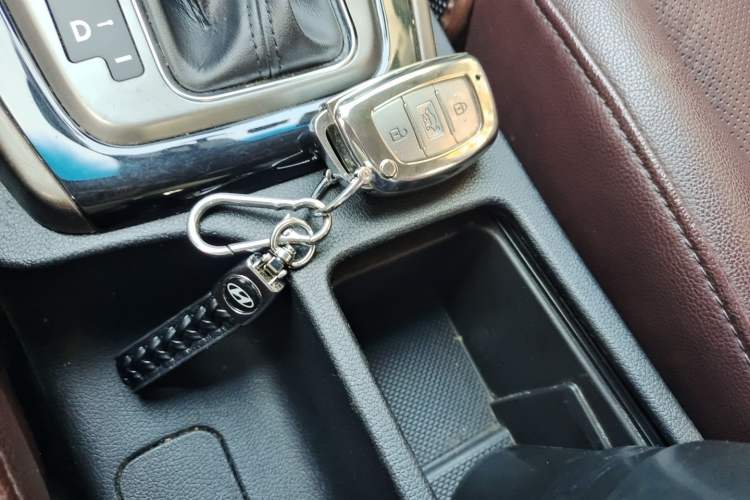 Used Hyundai Elantra (5th Generation / Langdong) 2015 1.6L Automatic Luxury Model Vehicle Key