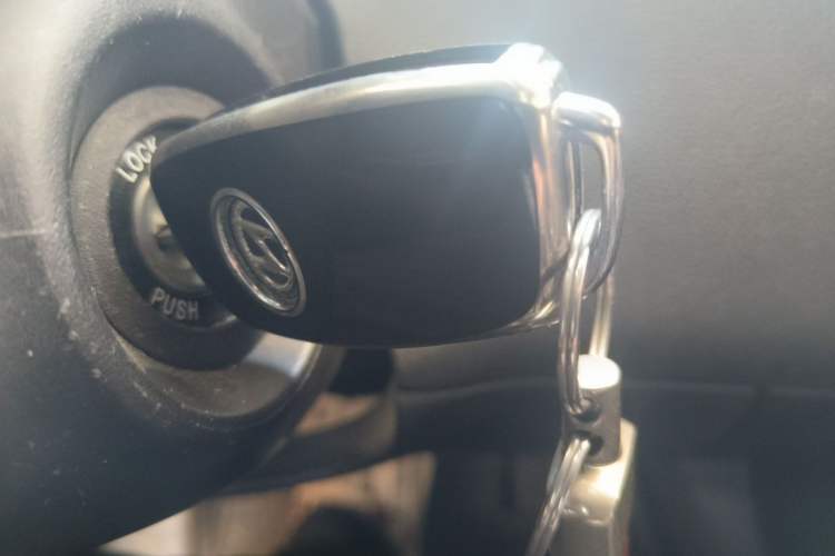 Used Hyundai Elantra (5th Generation / Langdong) 2015 1.6L Automatic Fashion Model Vehicle Key