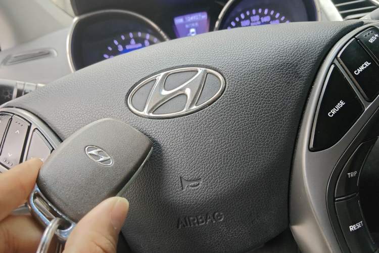 Used Hyundai Elantra (5th Generation / Langdong) 2015 1.6L Automatic Luxury Model Vehicle Key