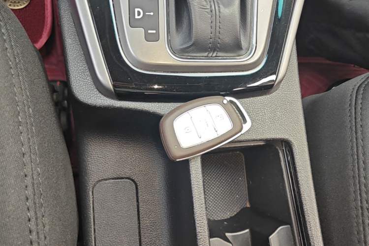 Used Hyundai Elantra (5th Generation / Langdong) 2015 1.6L Automatic Leading Model Vehicle Key